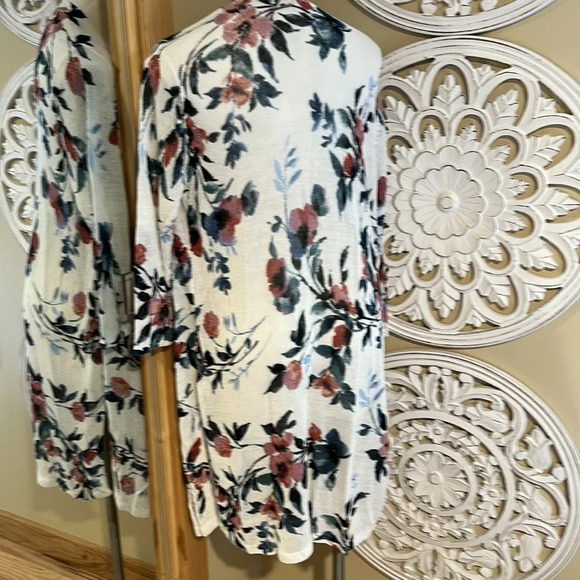 J.Jill Shawl - Picture 3 of 9